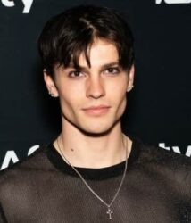 Kaden Hammond - Wiki, TikTok, Family Life & More Trivia - Wikiake